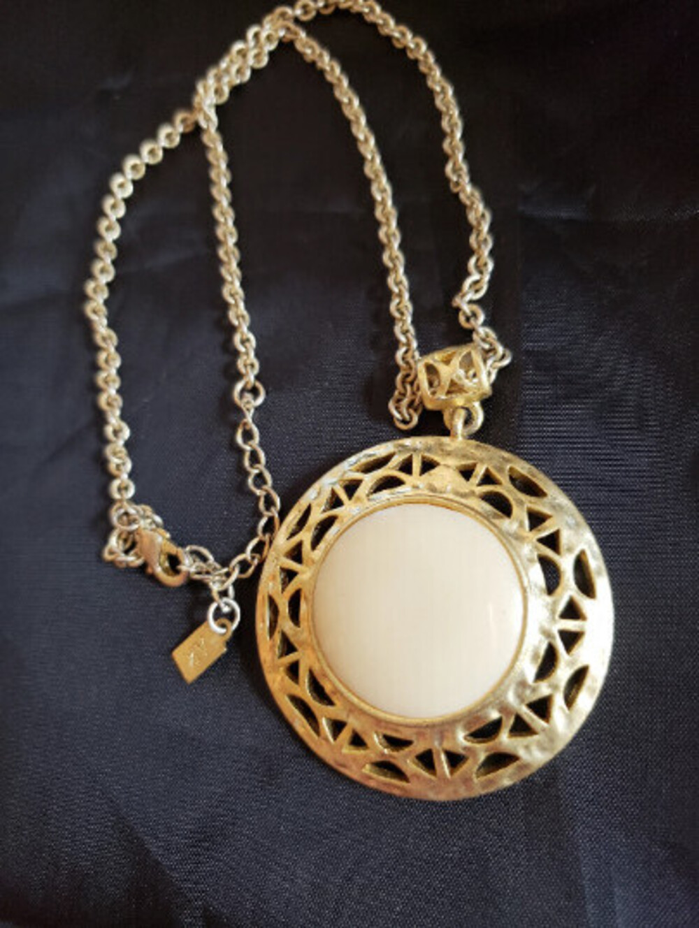 Vintage Anne Klein Pendant Necklace- Gold-tone, Boho Ornate Designer‎ wh04-12